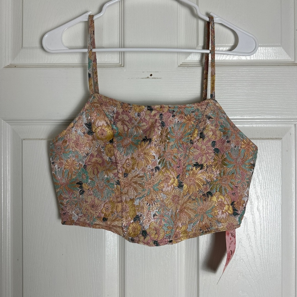 ! NEW Shein Mod Vacation Preppy Pink Allover Floral Print Crop Top Women Size S
